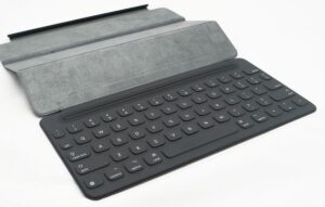 APPLE SMART KEYBOARD "10.5" INGLES